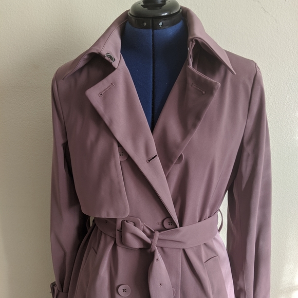 London Fog Mauve Trench Coat - Picture 3 of 3